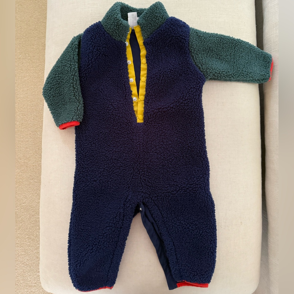 Hanna Andersson Navy and Green Kids One Piece Footie